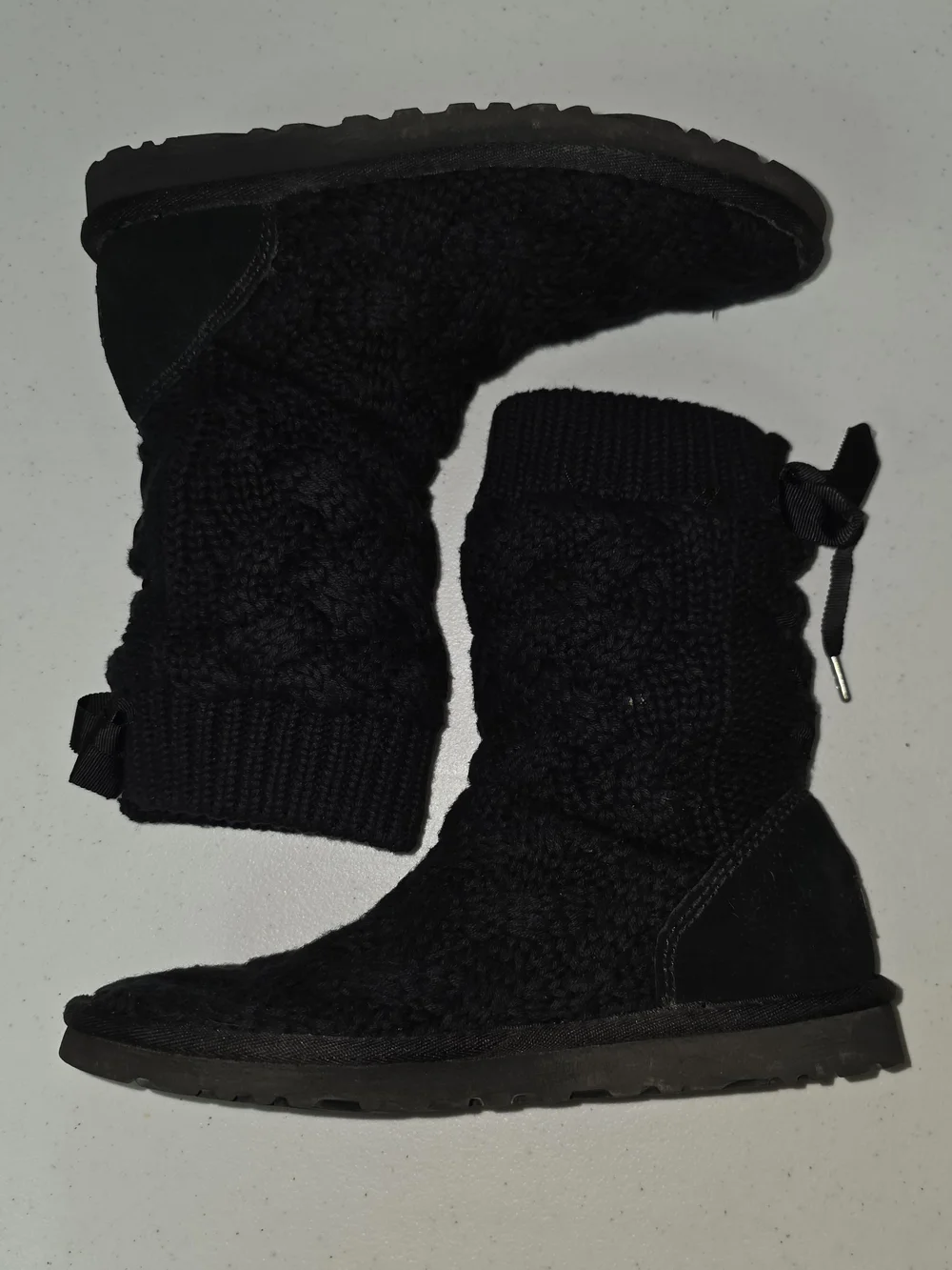 UGG Australia Isla Black Cable Knit Mid-Calf Winter Boots Size 6